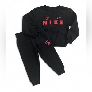 *New* Nike 3 Brand Black Crewneck Sweatshirt And Jogger Pants Set Boys Size 4